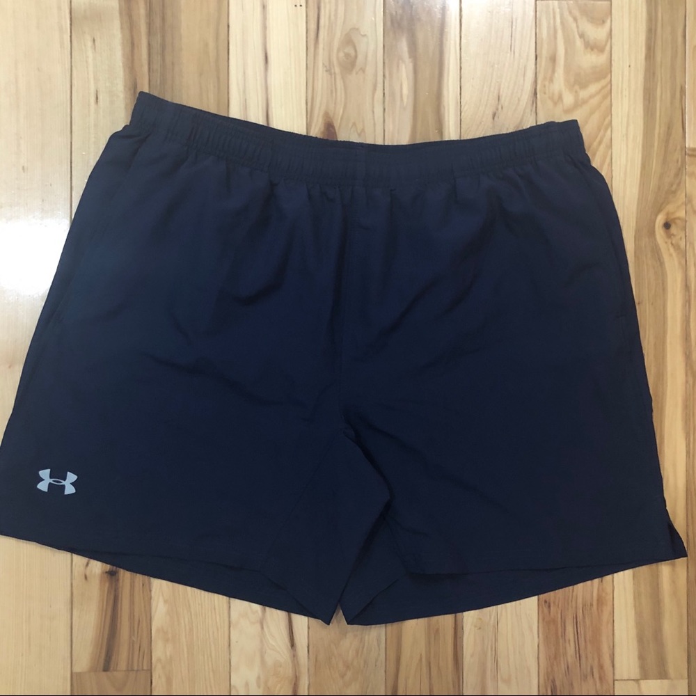 * Men’s Under Armour swim trunks 2XL